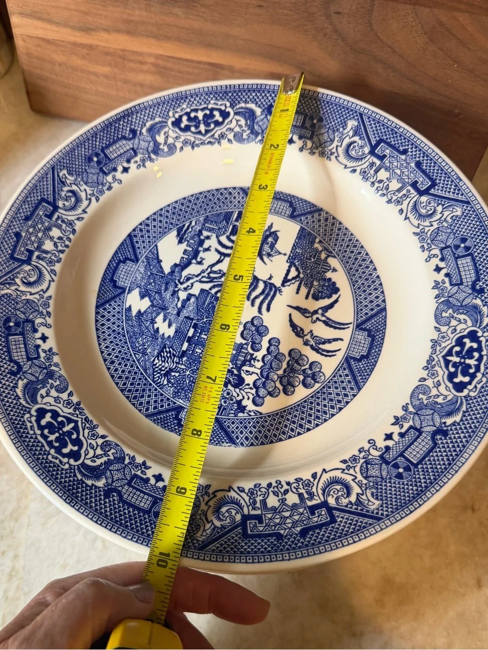 Set of 8 Vintage Blue Willow Royal China 10” dinner plates
